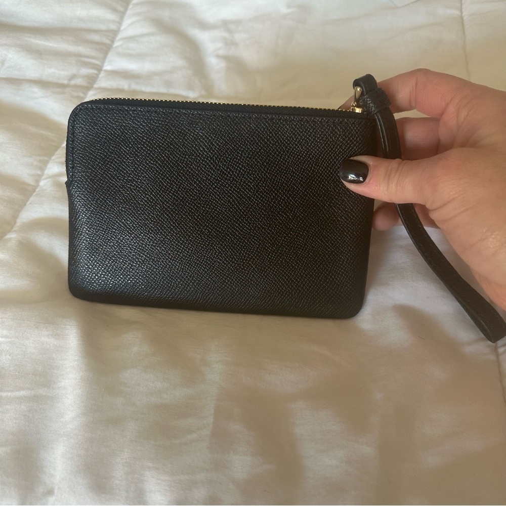 Coach black leather wristlet - Picture 8 of 13